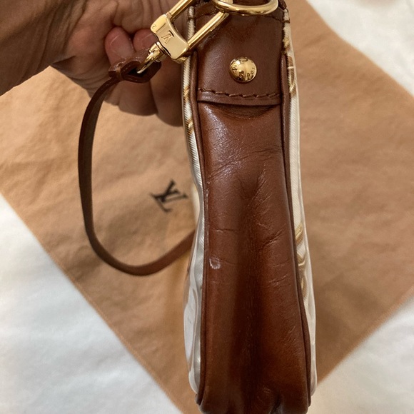 ๐ฏ Authentic Louis Vuitton pochette link purse - Picture 8 of 10